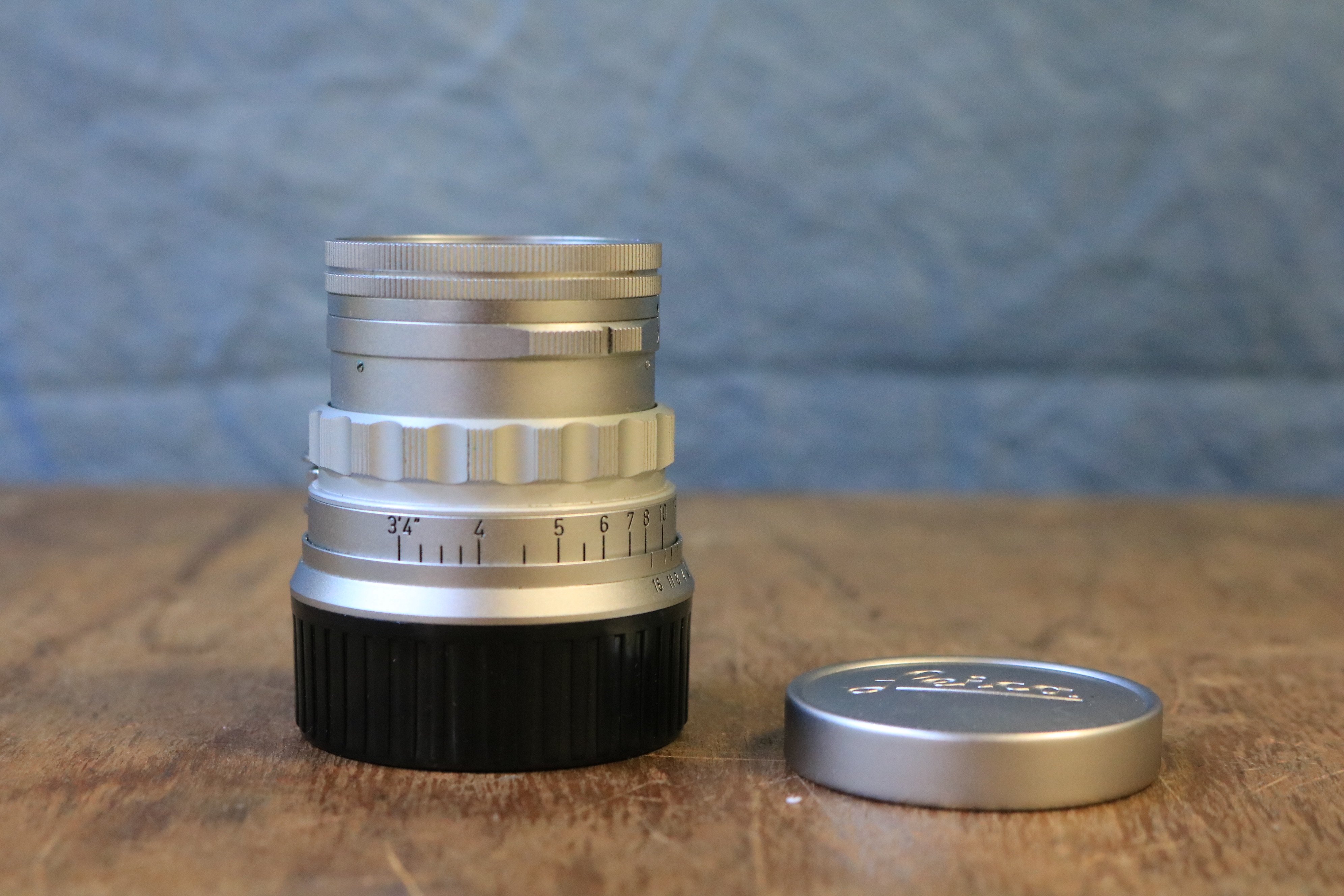 Leica Summicron Rigid Chrome 5cm f/2 50mm Near Mint Condition with Hood and  Filter