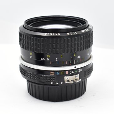 Nikon 28mm f2.8 AI - The Photo Center Nikon 28mm f2.8 AI - The Photo Center