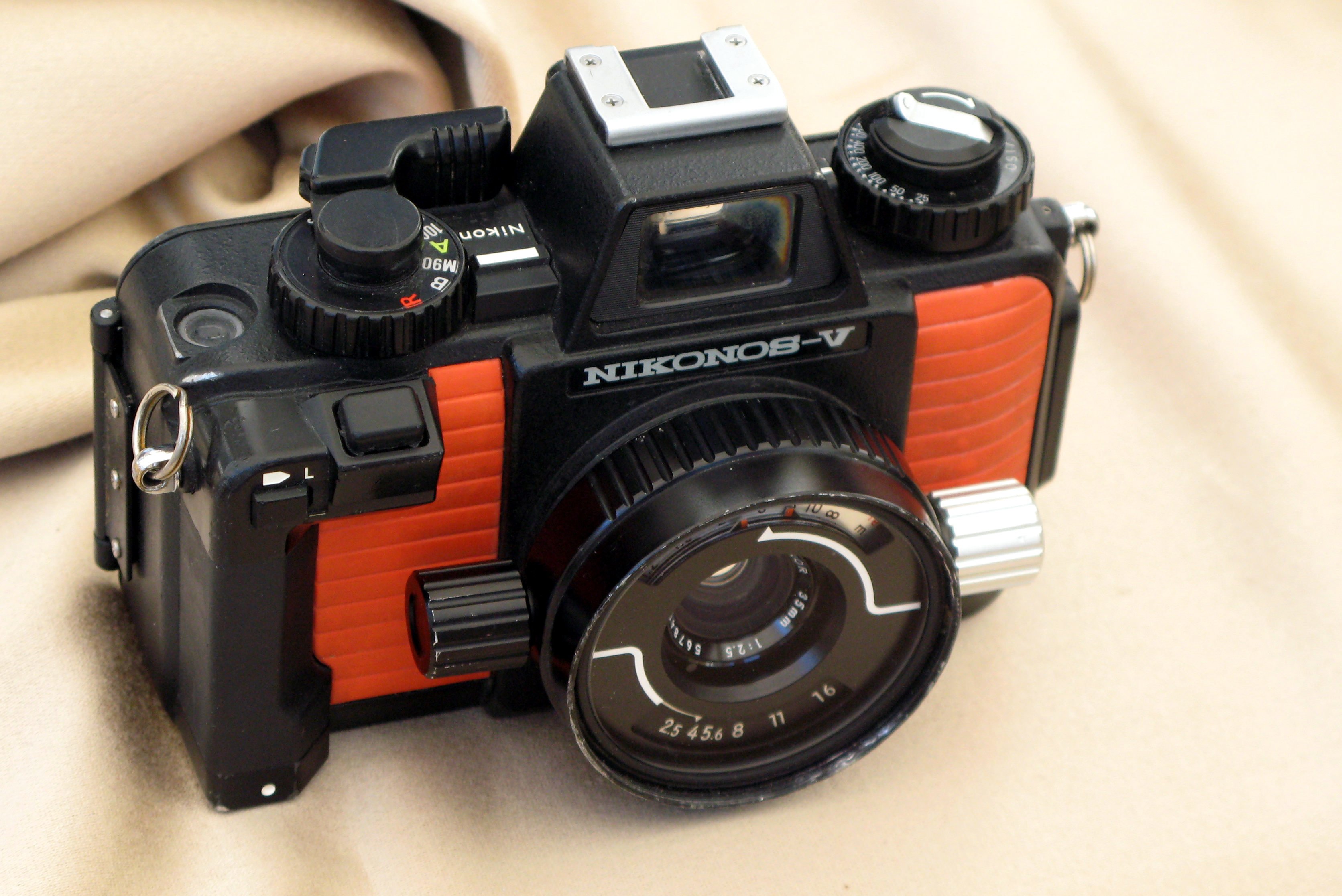 その他 NIKONOS-V Pressure Tested - Nikonos V Underwater 35mm Film Camera With