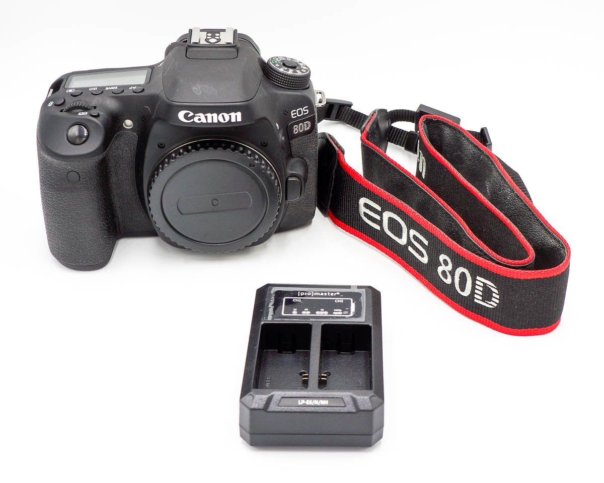 Canon EOS 80D ボディ
