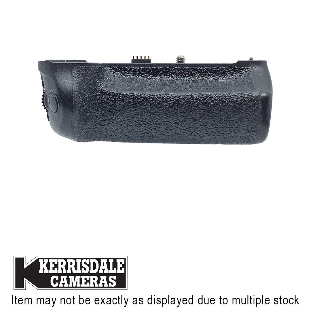 Neewer-Used BG-G9  – Grip for Panasonic G9 – Used # 587.19109101