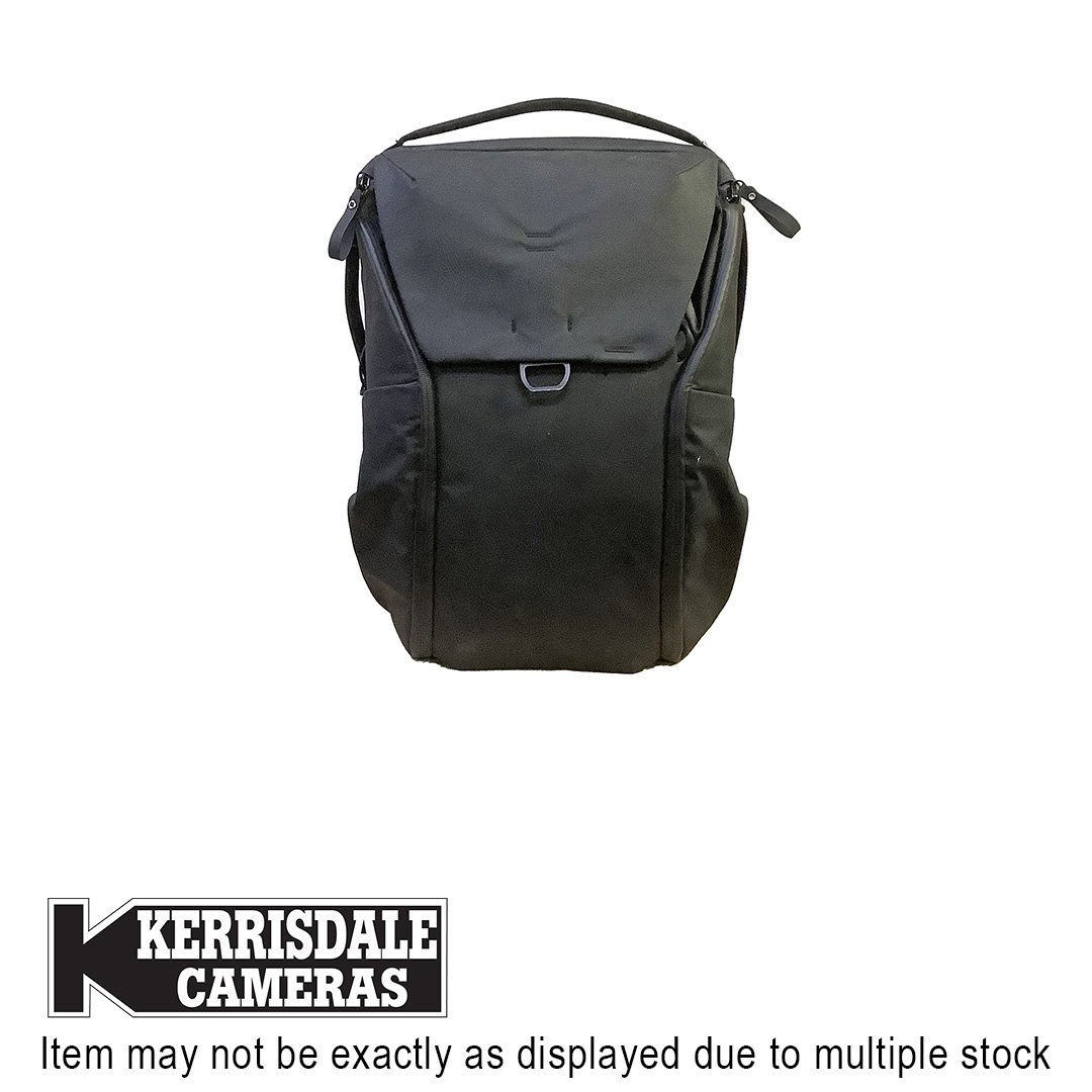 Peak-Design-Used Everyday Backpack 30L V1 (Black) - Good Condition - Used # 587.21608102