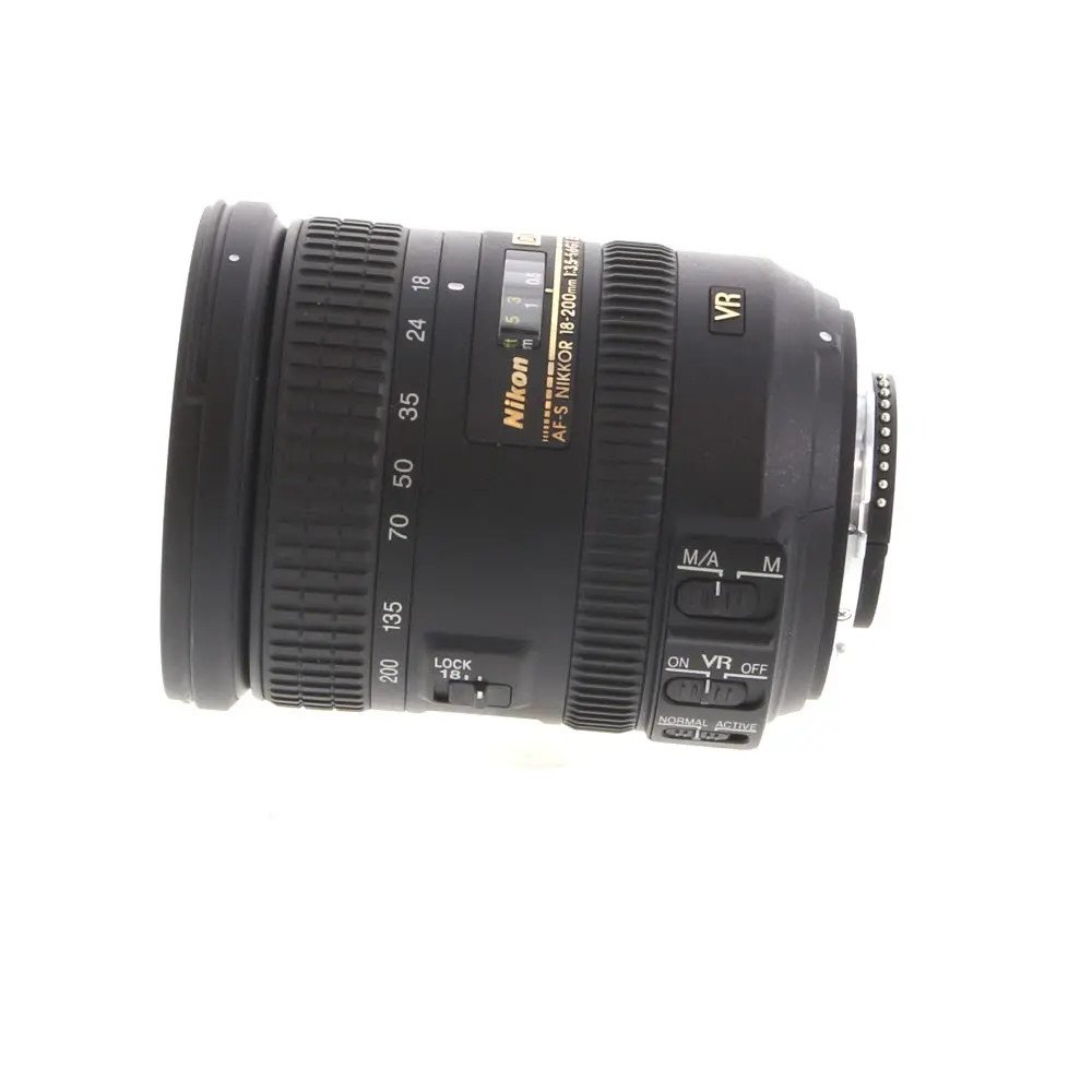 Nikon AF-S DX Nikkor 18-200mm f/3.5-5.6 G ED IF VR II Autofocus APS-C Lens used