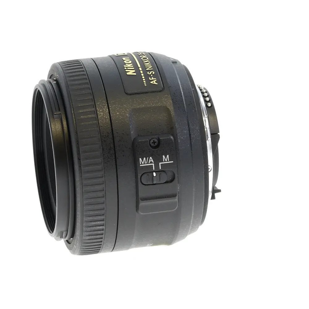 Nikon AF-S DX Nikkor 35mm f/1.8 G Autofocus APS-C Lens for F-Mount, Black used